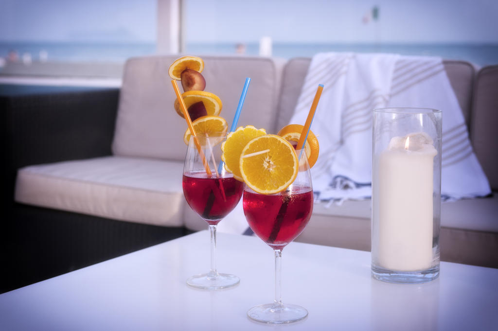 Hotel Mediterraneo Lido di Latina Buitenkant foto